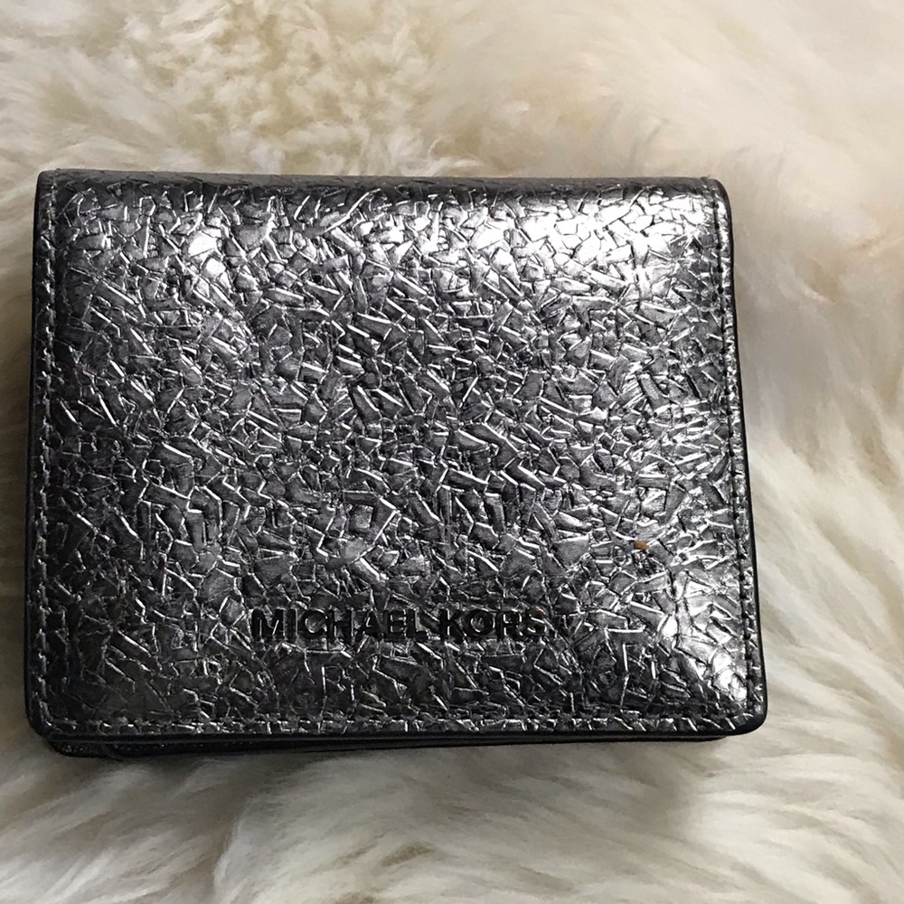 Michael Kors Money Pieces Bill and Card Wallet